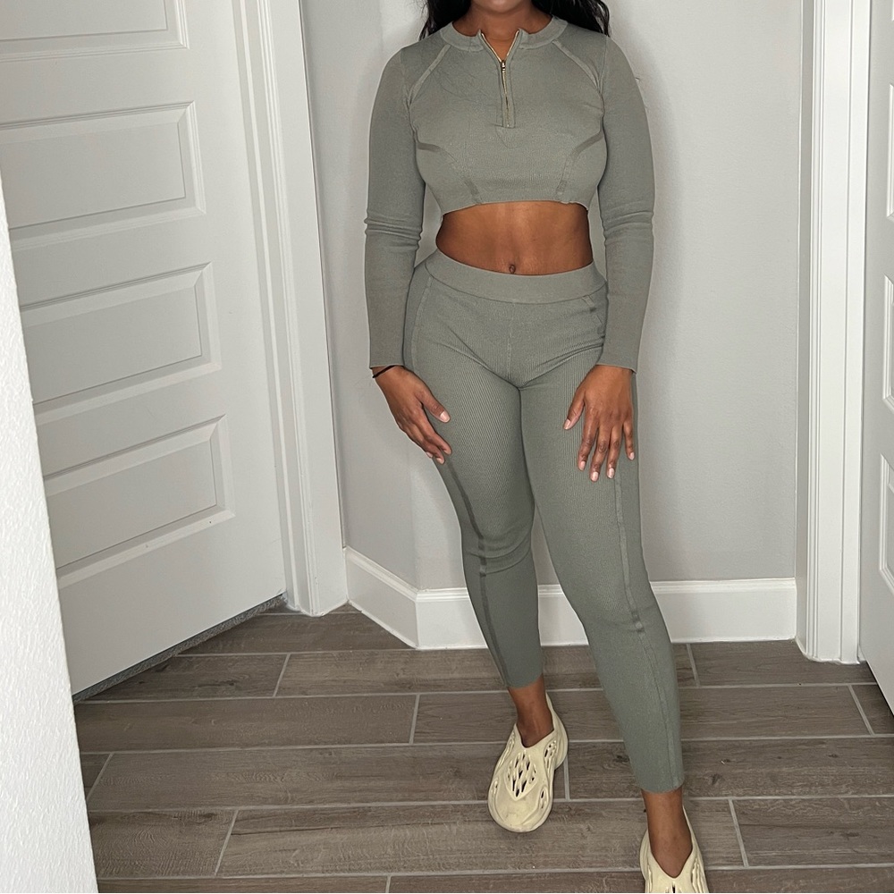 2 Piece Lounge set
